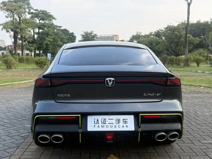 Changan UNI-V 2023 Model 1.5T Sports Edition – фото 6