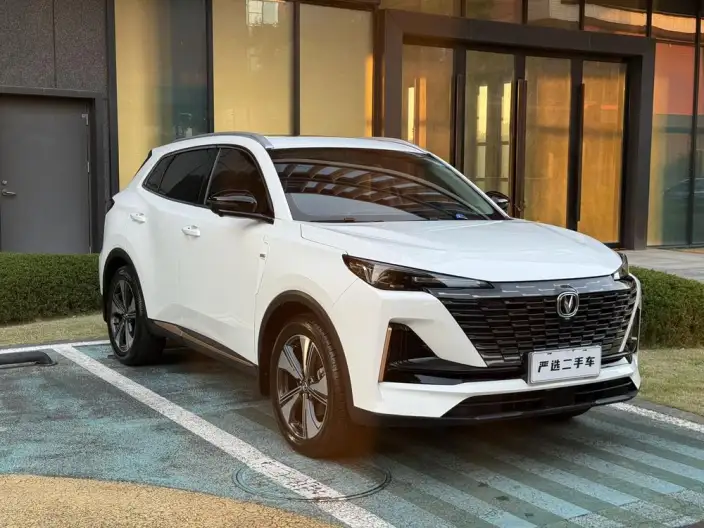 Changan CS55 PLUS 2022 Model Second generation 1.5T DCT Noble Model – фото 3