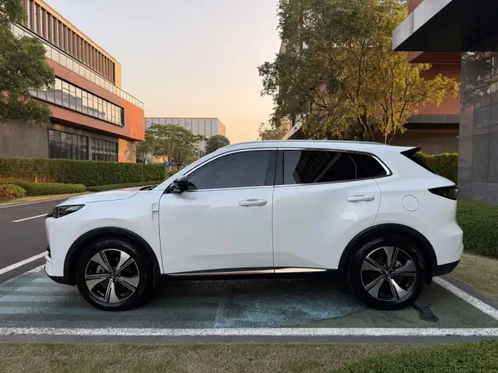 Changan CS55 PLUS 2022 Model Second generation 1.5T DCT Noble Model – фото 4