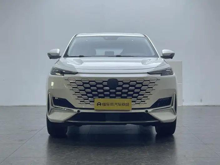 Changan UNI-K 2021 Model 2.0T Luxury Model – фото 2