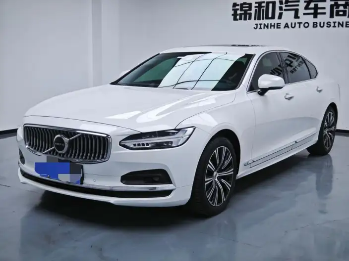 Volvo S90 2021 Model B5 Smart Range Deluxe Edition