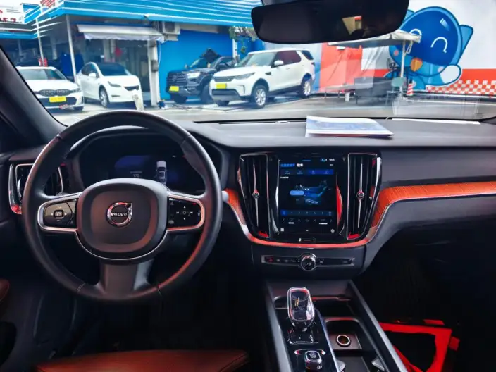 Volvo S60 2024 Model B4 Smart Range Deluxe Edition – фото 7