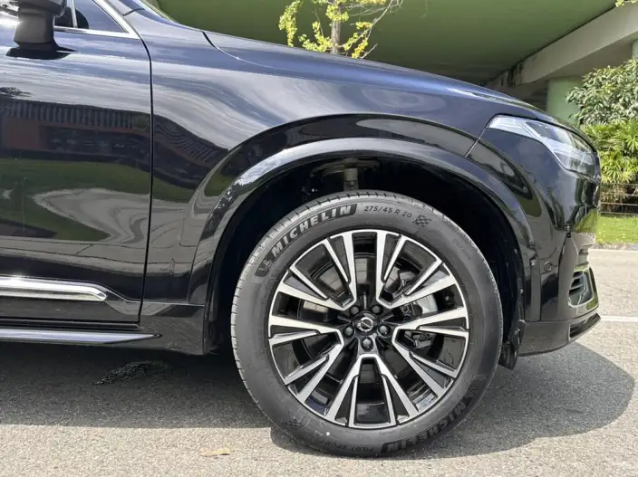 Volvo XC90 PHEV 2025 Model Facelift E Drive Hybrid T8 Long Battery Life Pro Smart Prestige Deluxe Edition 7 seat – фото 8