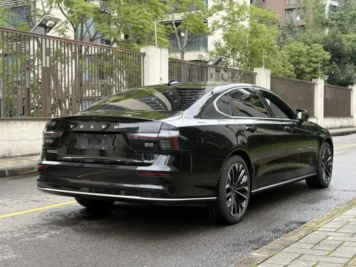 Volvo S90 2026 Model B5 Smart Range Deluxe Edition – фото 7