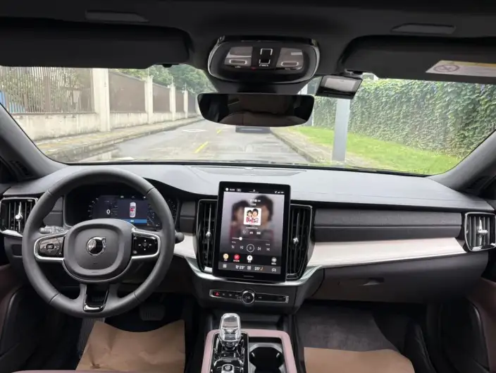 Volvo S90 2026 Model B5 Smart Range Deluxe Edition – фото 8