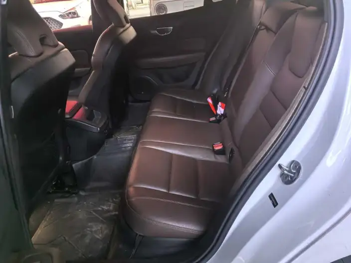 Volvo S60 2024 Model B4 Smart Range Deluxe Edition – фото 9
