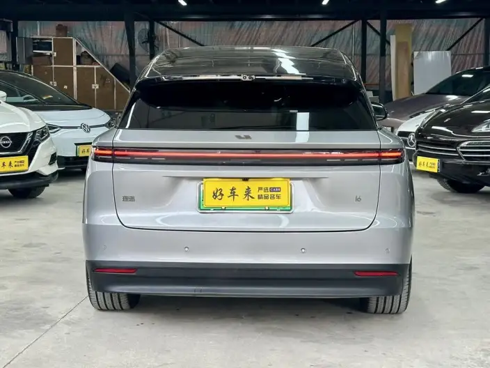 Li Auto i6 2025 Model 2WD Standard Edition – фото 5