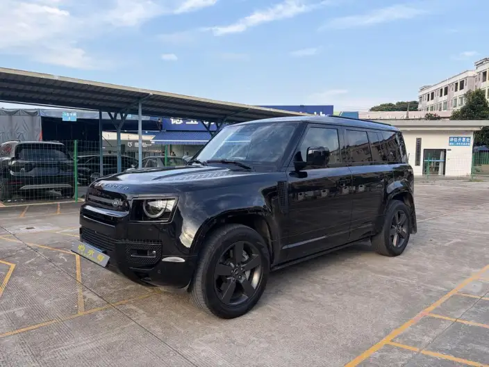 Land Rover Defender 2024 Model 110 3.0T P400 X-Dynamic HSE