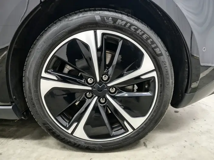 NIO ET5T 2024 Model 75kWh – фото 9