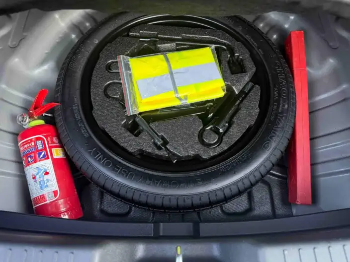 Changan UNI-V 2022 Model 1.5T Smart Pilot Model – фото 8