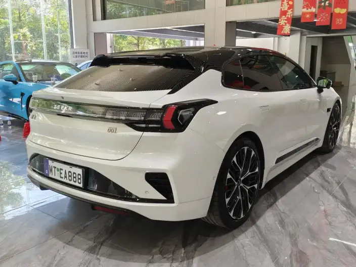 ZEEKR 001 2026 Model Ultra+ Edition 103kWh 4WD – фото 6