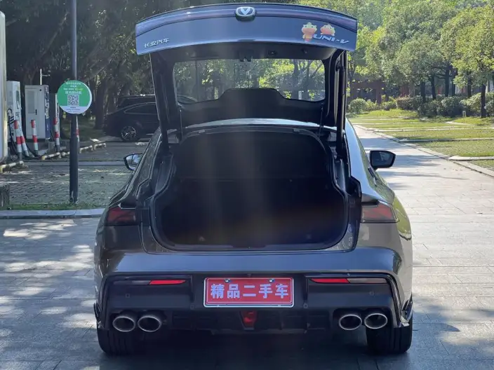 Changan UNI-V 2023 Model 1.5T Sports Edition – фото 7