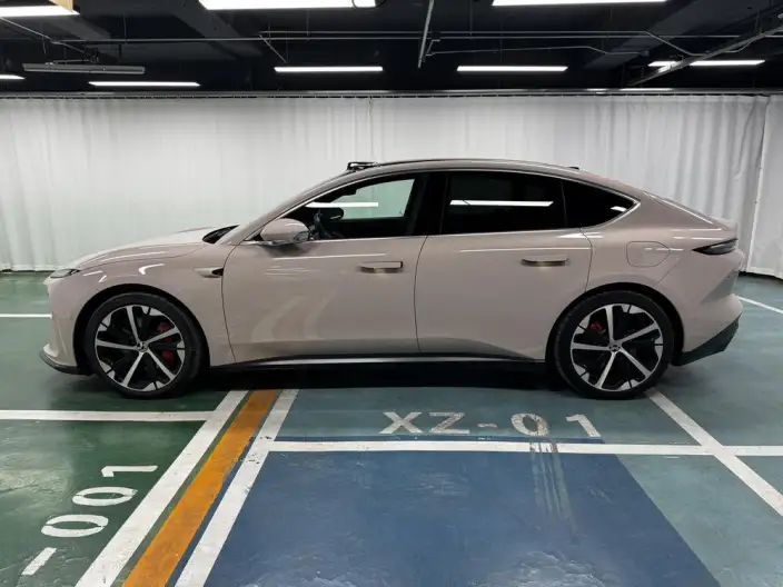 NIO ET5 2022 Model 75kWh – фото 4