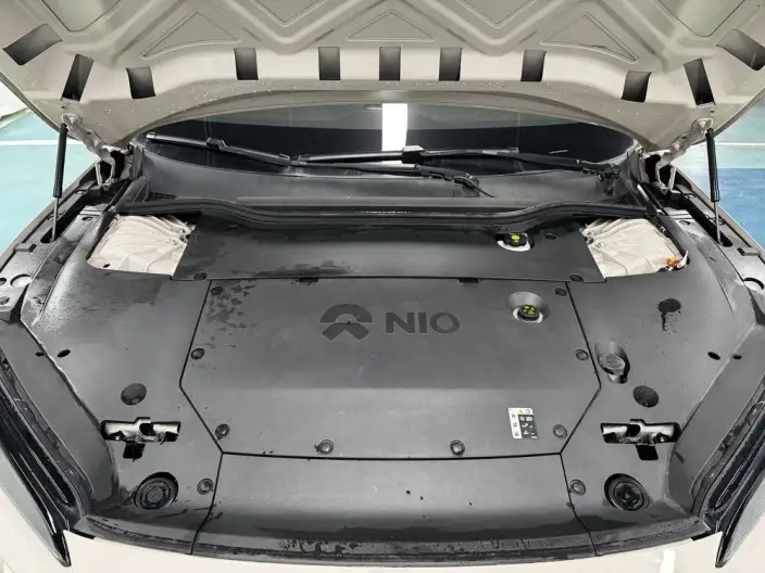 NIO ET5 2022 Model 75kWh – фото 10