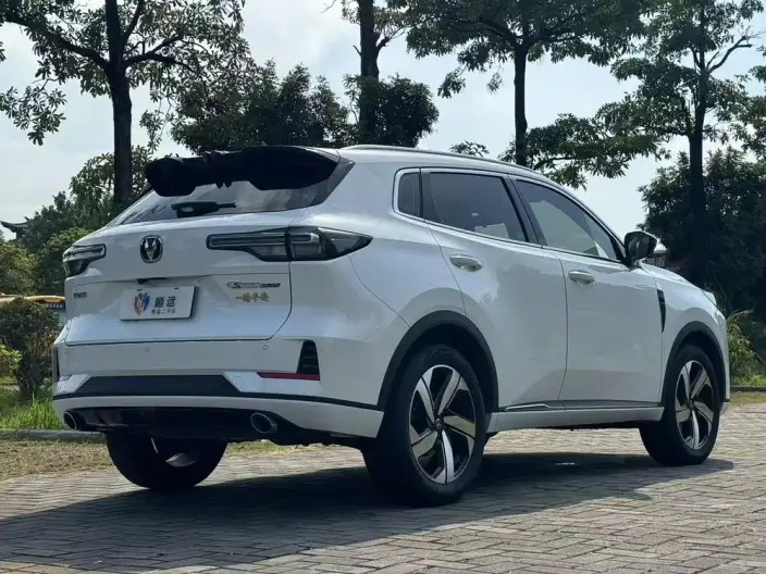 Changan CS55 PLUS 2024 Model Third generation 1.5T DCT Noble Model – фото 6