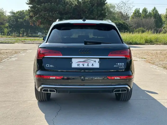 Audi Q5L 2022 Model Facelift 40T Luxury Dynamic Model – фото 6