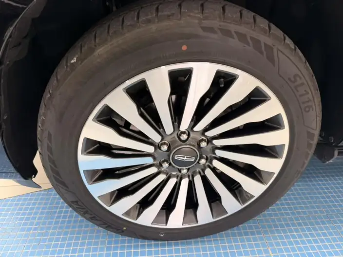 Lincoln Navigator 2020 Model 3.5T Zunyao Edition – фото 8