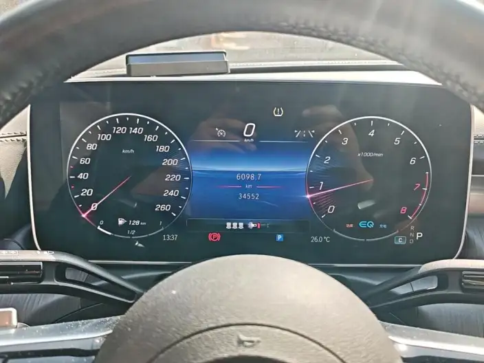 Mercedes-Benz C-Class 2022 Model Facelift C 200 L Sports Edition – фото 6