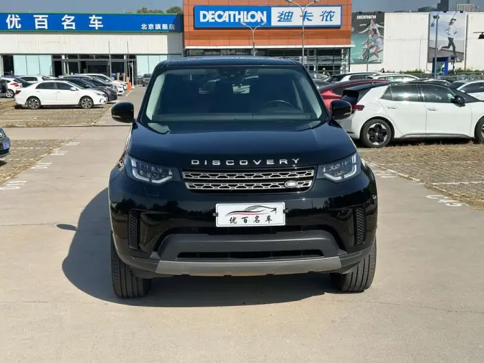 Land Rover Discovery 2020 Model 3.0 V6 SE