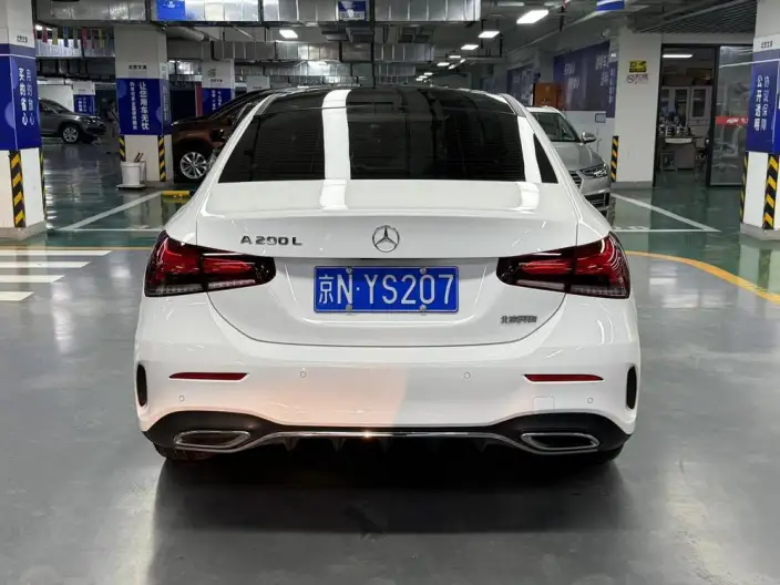 Mercedes-Benz A-class 2022 Model A 200 L Sports sedan Fashion Edition – фото 5
