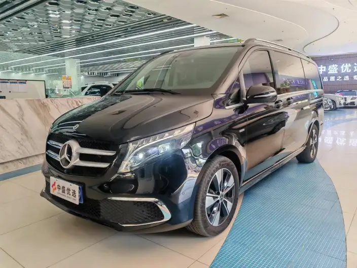 Mercedes-Benz V-Class 2022 Model V 260 Premium Edition – фото 1