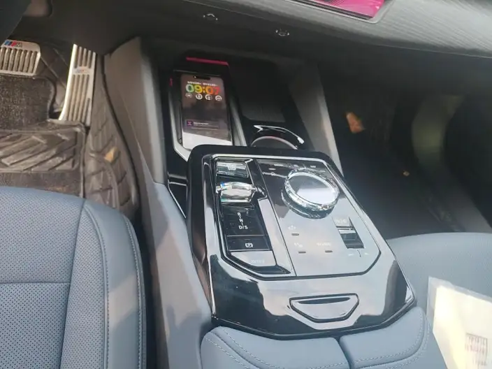 BMW 5 Series 2024 Model 530Li Exclusive Model Luxury Set – фото 9