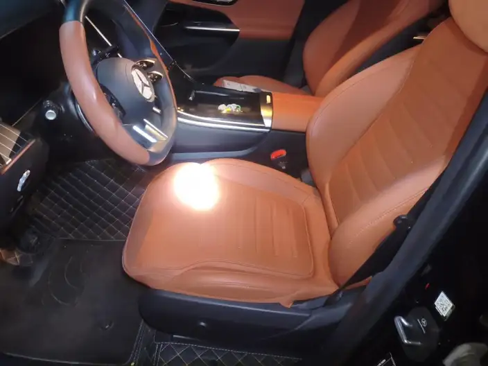 Mercedes-Benz GLC 2024 Model GLC 260 L 4MATIC Luxury Model 5 seat – фото 10