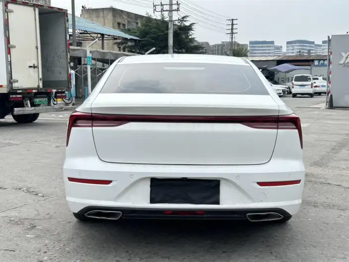 BESTUNE B70 2023 Model Third generation 1.5T Automatic Changxiang Edition Model – фото 5