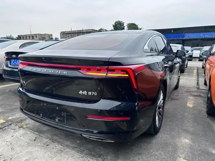 BESTUNE B70 2023 Model Third generation 1.5T Automatic Changxiang Edition Model – фото 6