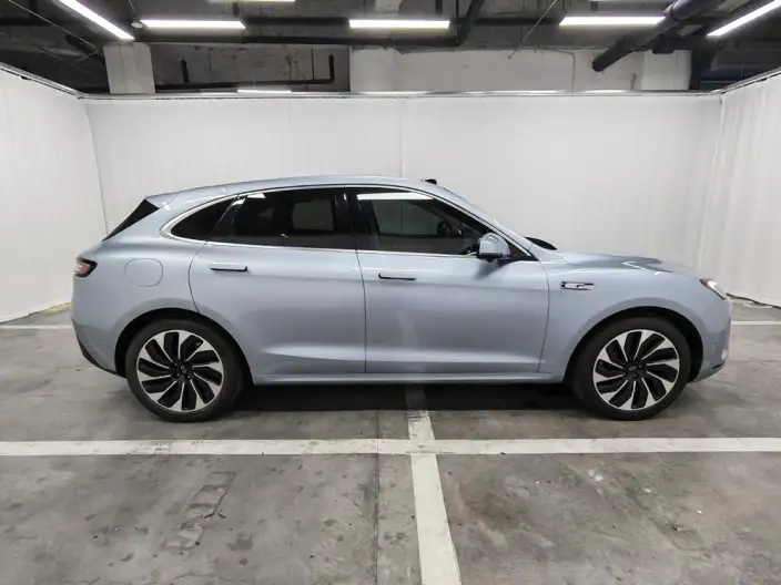 Aito M5 2023 Model Extended Range 4WD Smart Driving Edition – фото 8