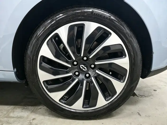 Aito M5 2023 Model Extended Range 4WD Smart Driving Edition – фото 9