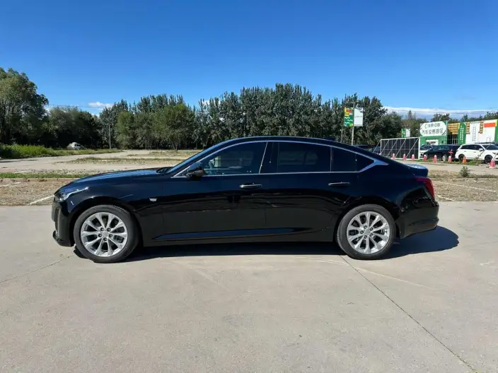 Cadillac CT5 2022 Model 28T Luxury Model – фото 4