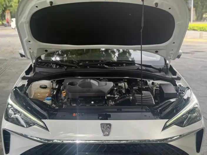Roewe i5 2023 Model 1.5L CVT Zunrong Edition – фото 8