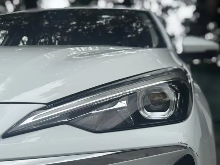 Roewe i5 2023 Model 1.5L CVT Zunrong Edition – фото 9