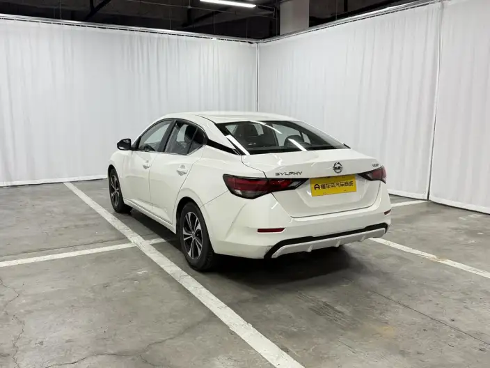 Nissan Sylphy 2021 Model 1.6L XL CVT Yuexiang Edition – фото 5