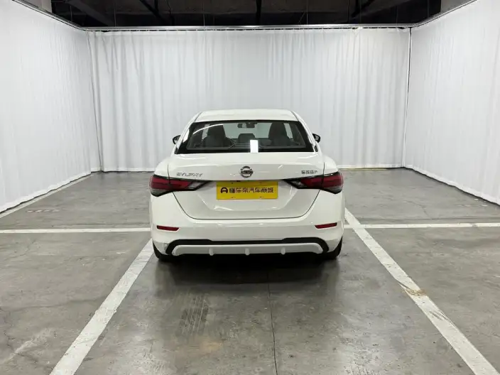 Nissan Sylphy 2021 Model 1.6L XL CVT Yuexiang Edition – фото 6