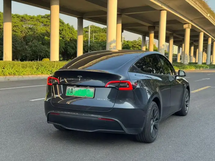 Model Y 2024 Model Rear-wheel drive version