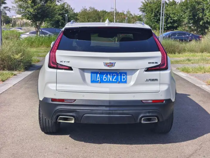 Cadillac XT4 2022 Model 28T 2WD Fashion Model – фото 6