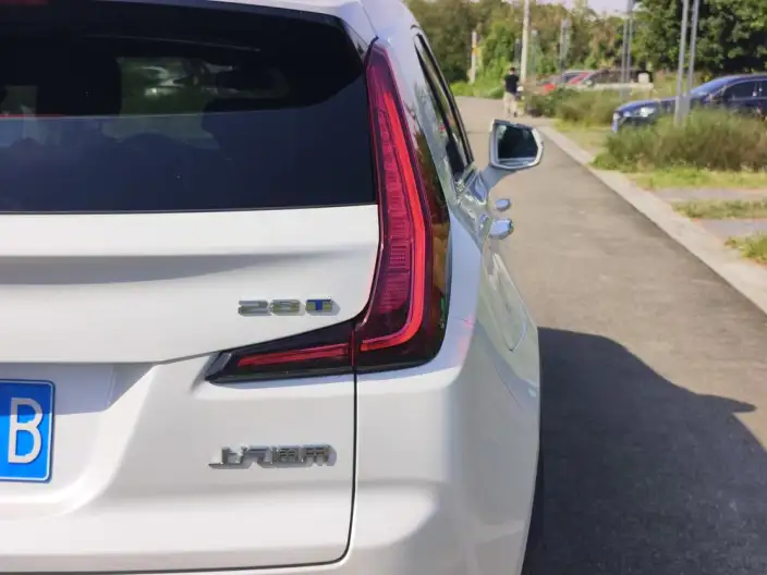 Cadillac XT4 2022 Model 28T 2WD Fashion Model – фото 10