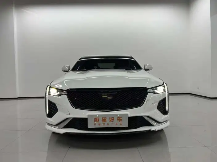 Cadillac CT4 2021 Model 28T Fashion Model