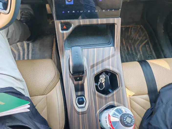Geely Boyue L 2023 Model 2.0TD DCT Noble Model – фото 9