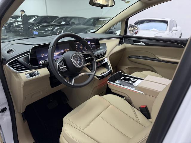 Bentley Bentayga 2022 4.0T V8 – фото 3