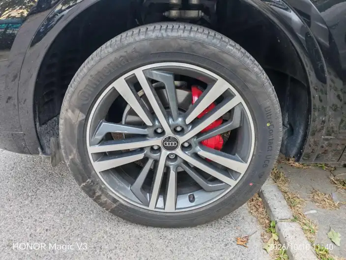 Audi Q5L 2024 Model 40TFSI Luxury Dynamic Model – фото 5