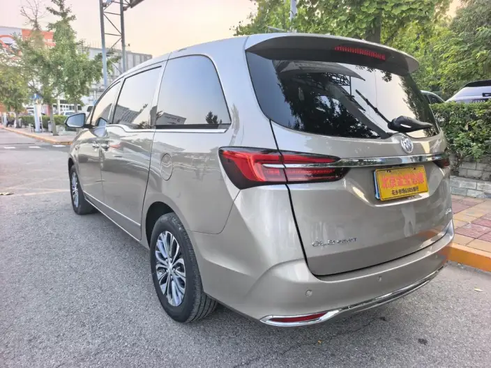 Buick GL8 2022 Model Business class 652T Smart Luxury Model