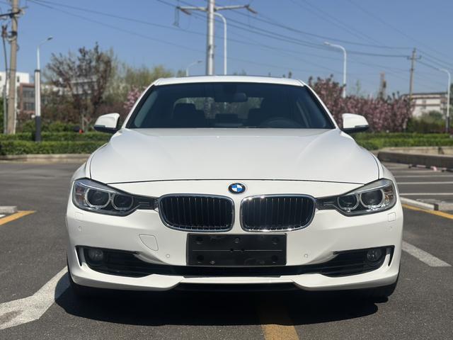 BMW 3 Series 2015 модификация 320i Fashion – фото 2