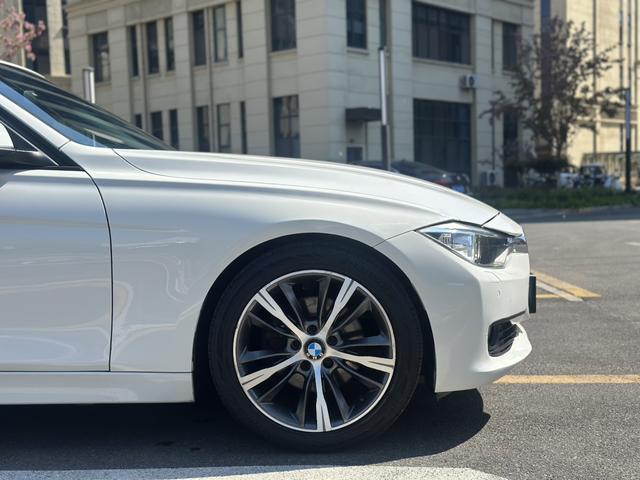 BMW 3 Series 2015 модификация 320i Fashion – фото 9