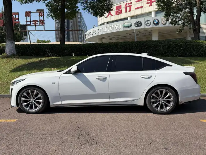 Cadillac CT5 2021 Model 28T Luxury Model