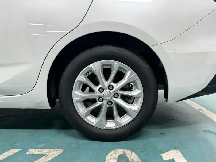 Chevrolet Corolla 2024 Model 1.5L DCT Lexiang Edition – фото 9