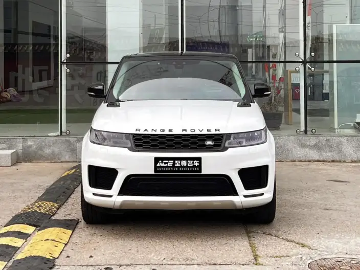 Range Rover Sport 2021 Model 3.0 L6 HST