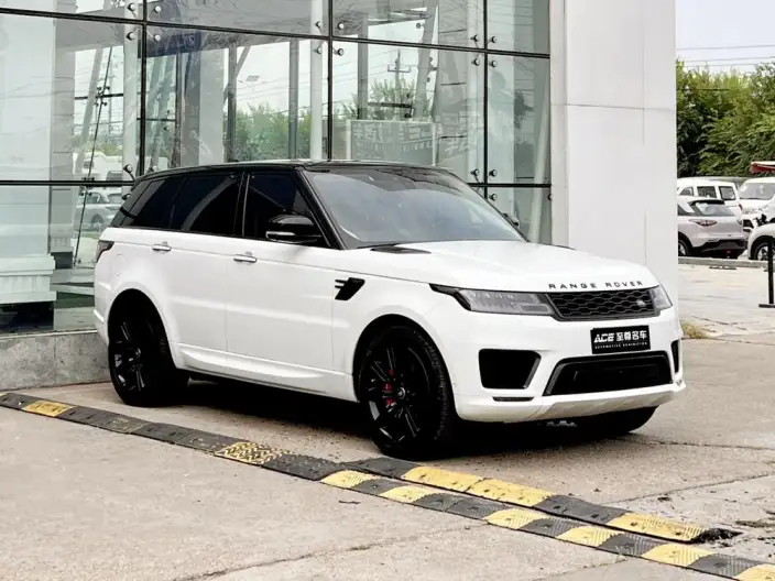 Range Rover Sport 2021 Model 3.0 L6 HST